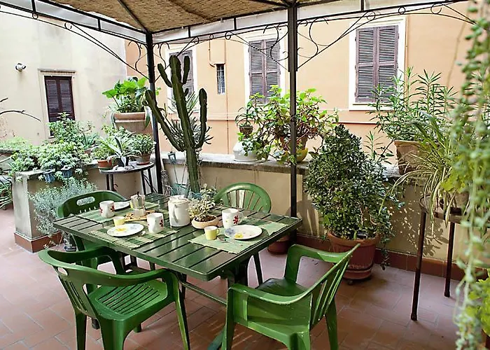 דירה Le Sibille - Colosseum 10 Min Walk With Courtyard *