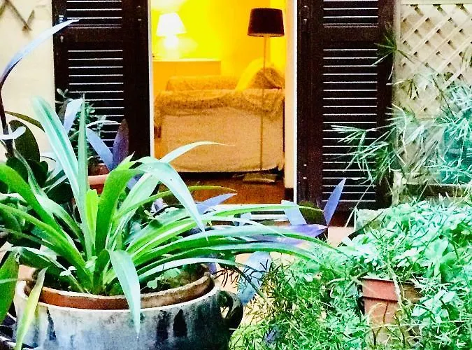 Le Sibille - Colosseum 10 Min Walk With Courtyard דירה רומא